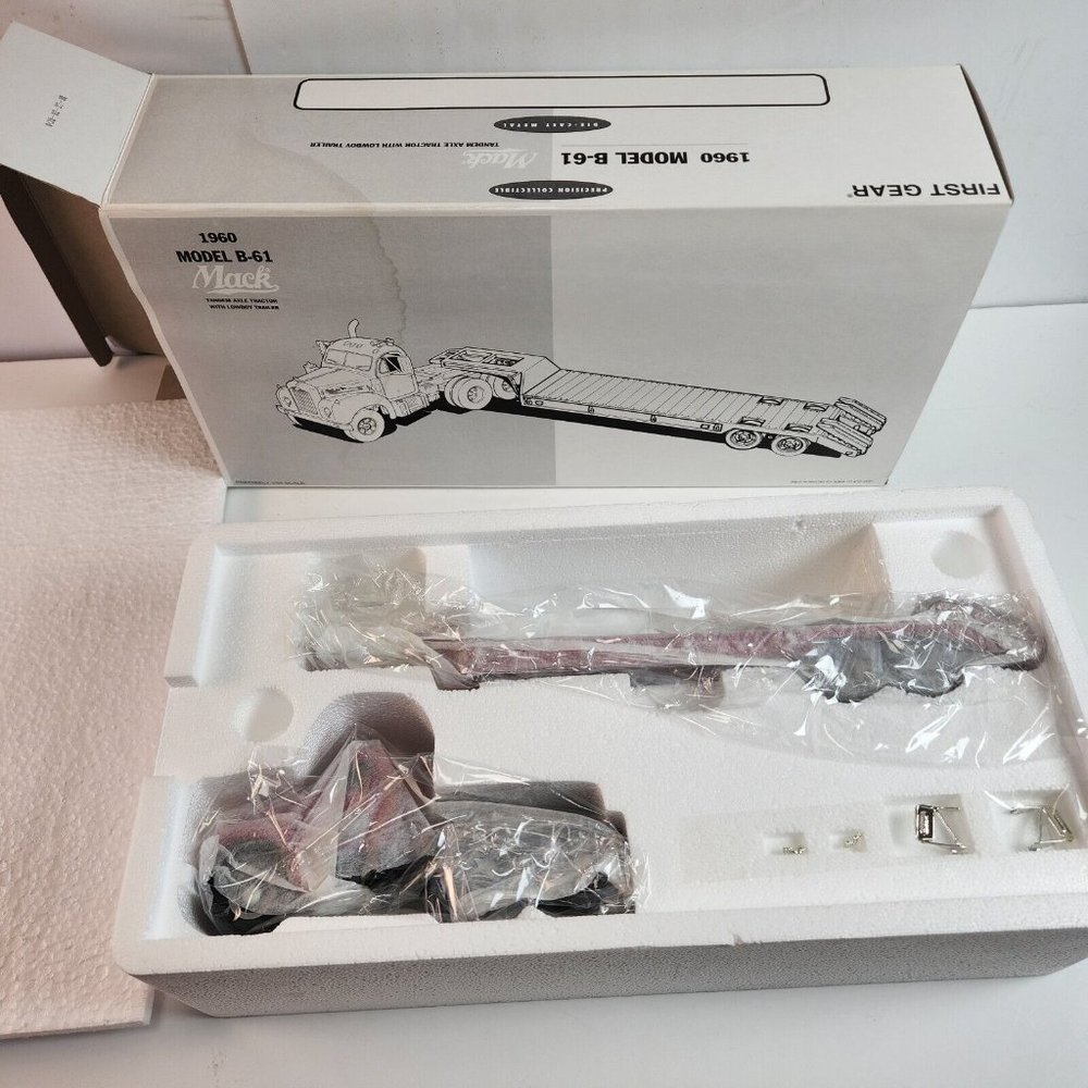 NIB First Gear Horsfield 1960 Mack B-61 Tractor & Trailer Lowboy 1/34 19-2170